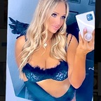 Download ambae_xoxo OnlyFans content for free 

 profile picture