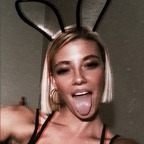 annie_the_fit_bunny (Annie Bruer🐰) OF Leaks [FREE] profile picture