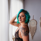 awkward.racccoon profile picture