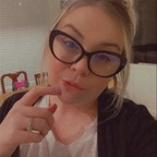 Nicole (@blondemamaz) Leak OnlyFans 

 profile picture