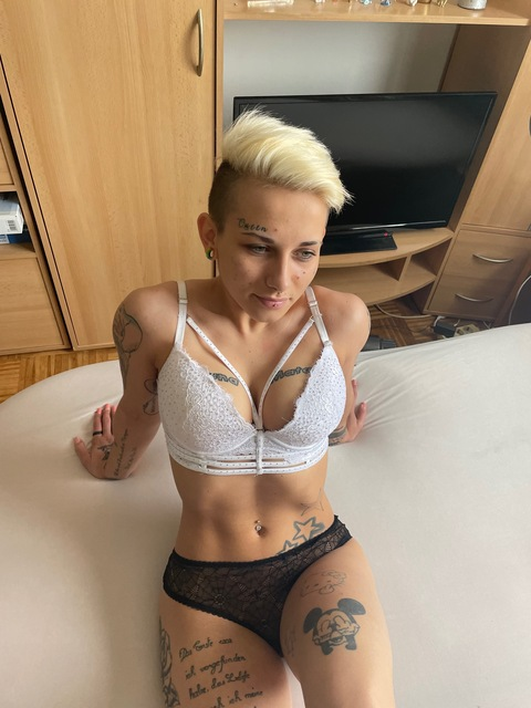 Header of butterfee_21