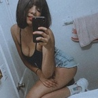carolinyzuza OnlyFans Leak 

 profile picture