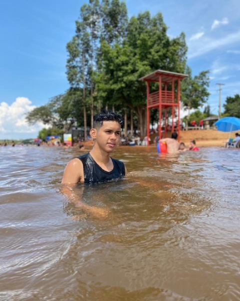 Header of danyelgo001