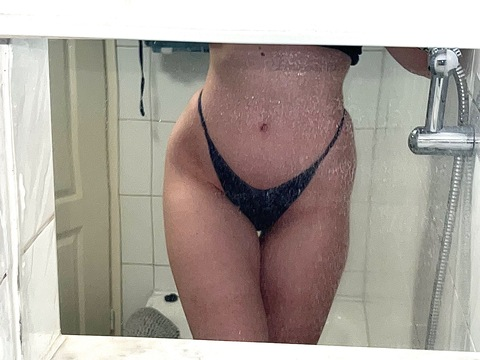 Header of drianaalicia