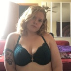 EdithPuthiePlease @edithputhieplz Leaked OnlyFans 

 profile picture