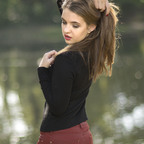 emily_18 OnlyFans Leaks 

 profile picture