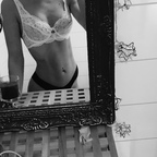 emmi.i (Emmi) OnlyFans content 

 profile picture