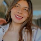 Emmyy98 (@emmyy98) Leak OnlyFans 

 profile picture