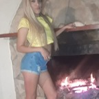 Download evaalovee OnlyFans content for free 

 profile picture