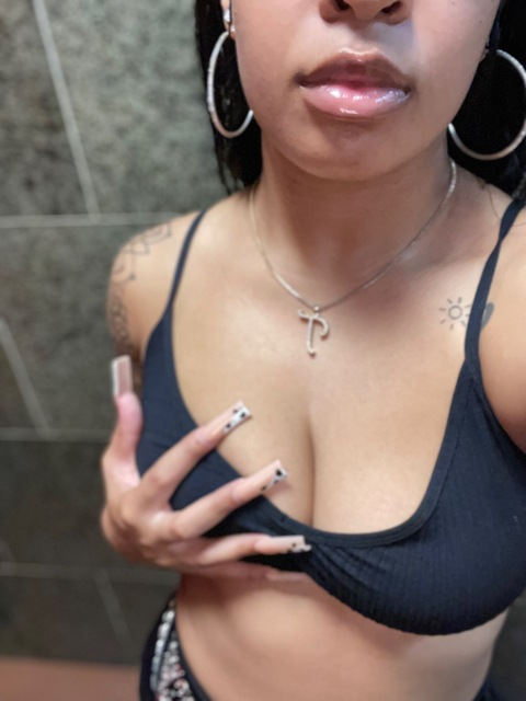 Header of goddess_kyy