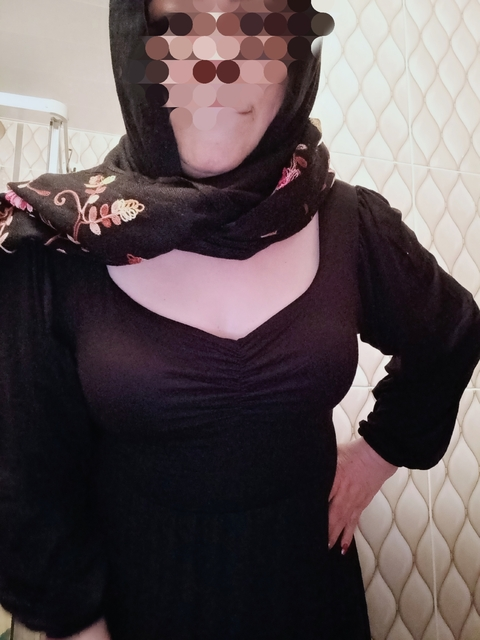 Header of hijabwomen