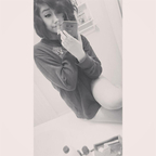 Onlyfans leak kyfoxx 

 profile picture