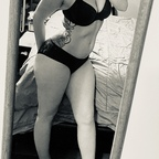 layla_grant (Layla Grant) OnlyFans Leaked Pictures & Videos 

 profile picture