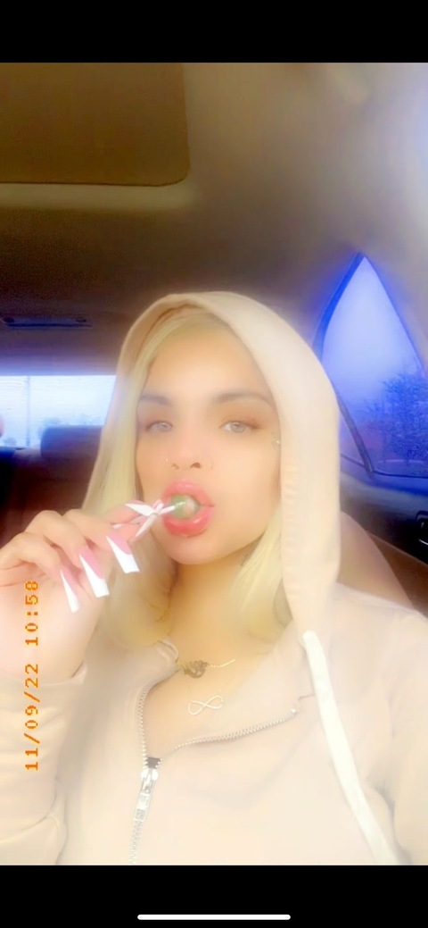 Header of lesababy69