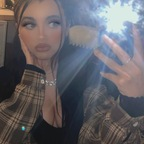 Free access to (@lovelyyjuliaaa) Leak OnlyFans 

 profile picture