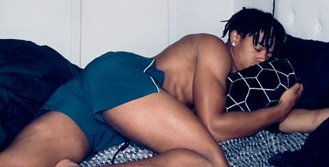 Header of lowkeyjojo