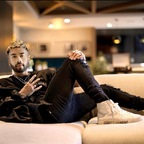 Onlyfans leak misunderstooood 

 profile picture