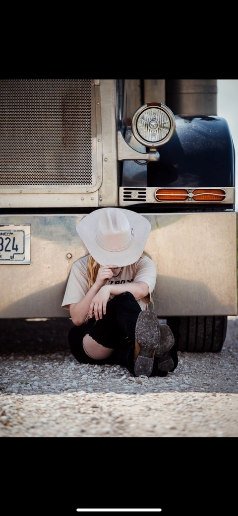 Header of mommamanley