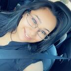 nicoleanderson OnlyFans Leak 

 profile picture