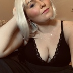 oliviacherrybloom (Olivia) OnlyFans Leaks 

 profile picture