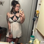 rae loves to play💋 (@raevitto) Leak OnlyFans 

 profile picture