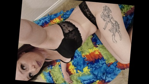 Header of randomnesswitroxiemoxie