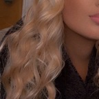 Ro$é (@roseeeieeeeeroo) Leaks OnlyFans 

 profile picture