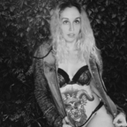 rosegoldholed OnlyFans Leaked Photos and Videos 

 profile picture