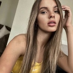 sashawakeme (Sasha Wake) free OnlyFans Leaked Pictures and Videos 

 profile picture