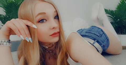 Header of sekushibunny69