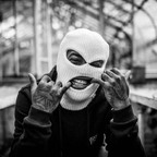 shiren OnlyFans Leak 

 profile picture