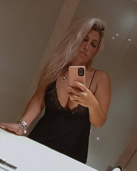 Header of sophiboomvip