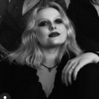 Download stonerbitch710 OnlyFans content for free 

 profile picture