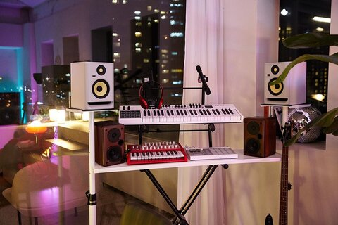 Header of sweetoxic2_0