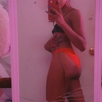 mona 🖤 @sxarlettbabydoll Leak OnlyFans 

 profile picture