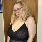 Download tearmymeniscus OnlyFans content for free 

 profile picture