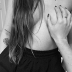 twogirlsonerent OnlyFans Leaked 

 profile picture