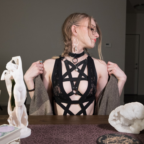 Header of venusiandawn