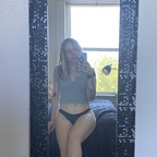 zoechristine00 OnlyFans Leaked Photos and Videos 

 profile picture